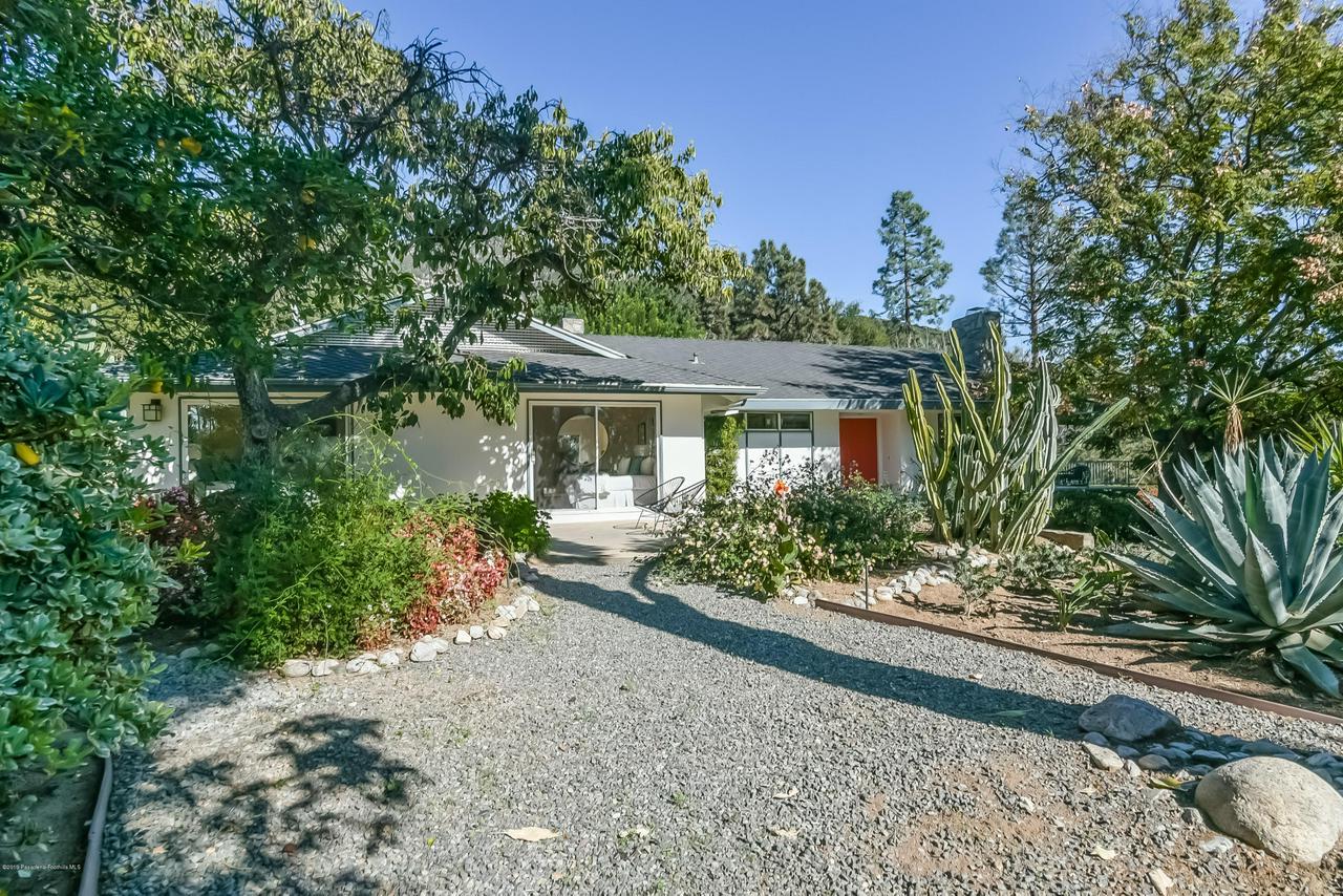 2090 Villa Heights Road - Photo 1