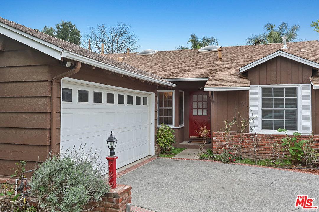 13232 Cumpston Street - Photo 1
