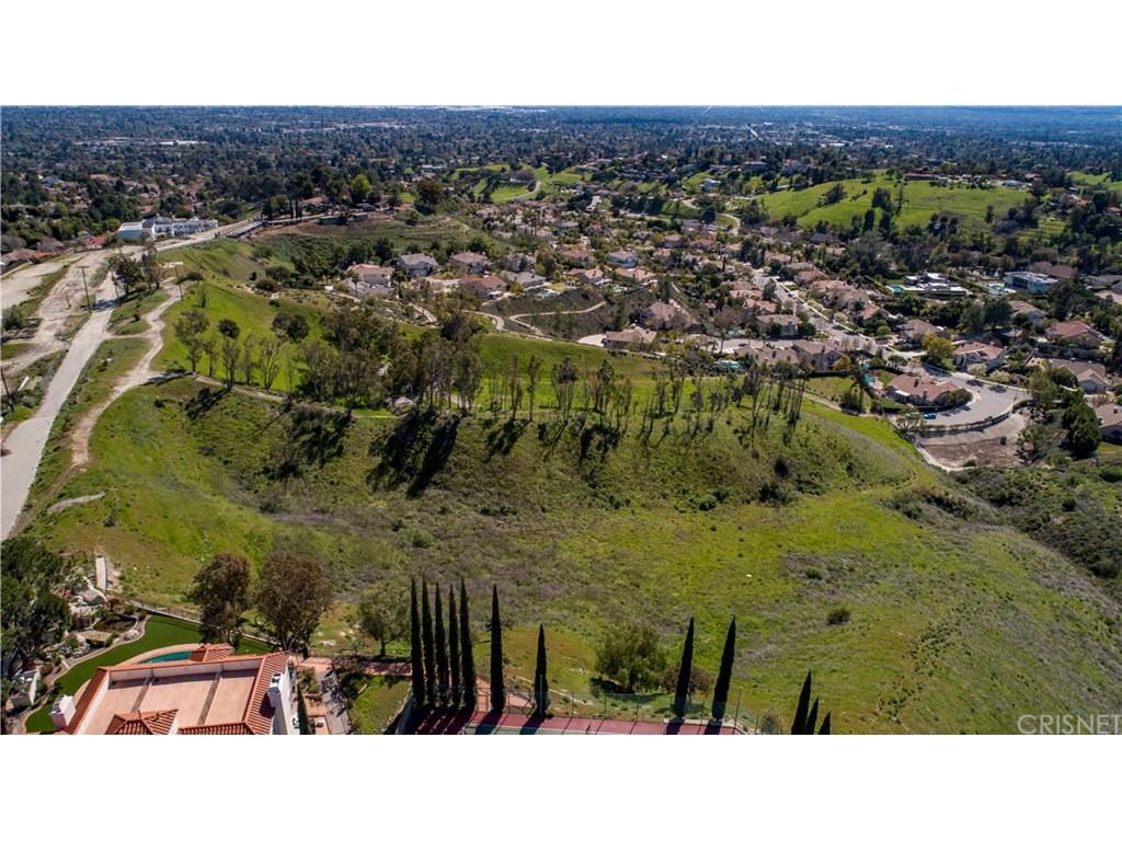 17925 Indian Meadow Road - Photo 1