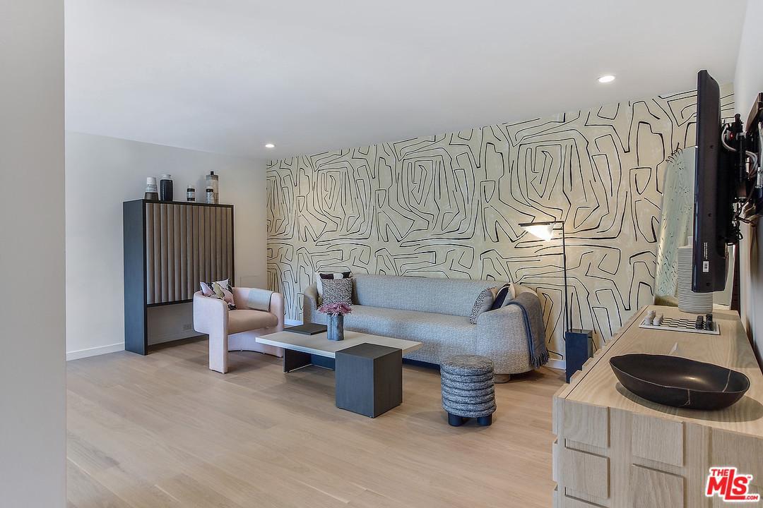 8535 Colgate Avenue - Photo 1
