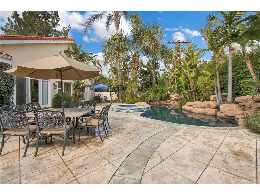 17947 Valley Vista Boulevard - Photo 1