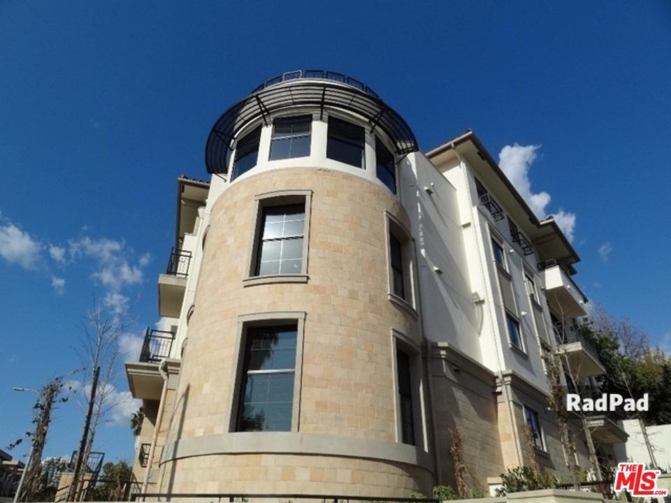 1636 Beverly Glen Boulevard - Photo 1