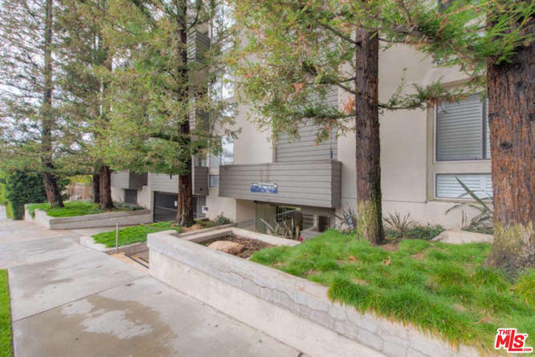 10535 Ashton Avenue - Photo 1