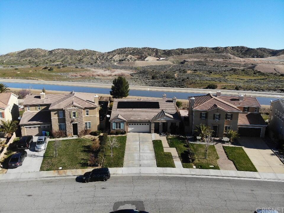 2115 Tangerine Street - Photo 1