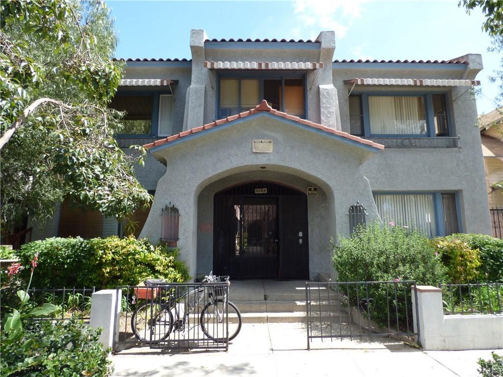 1154 Cedar Avenue - Photo 1