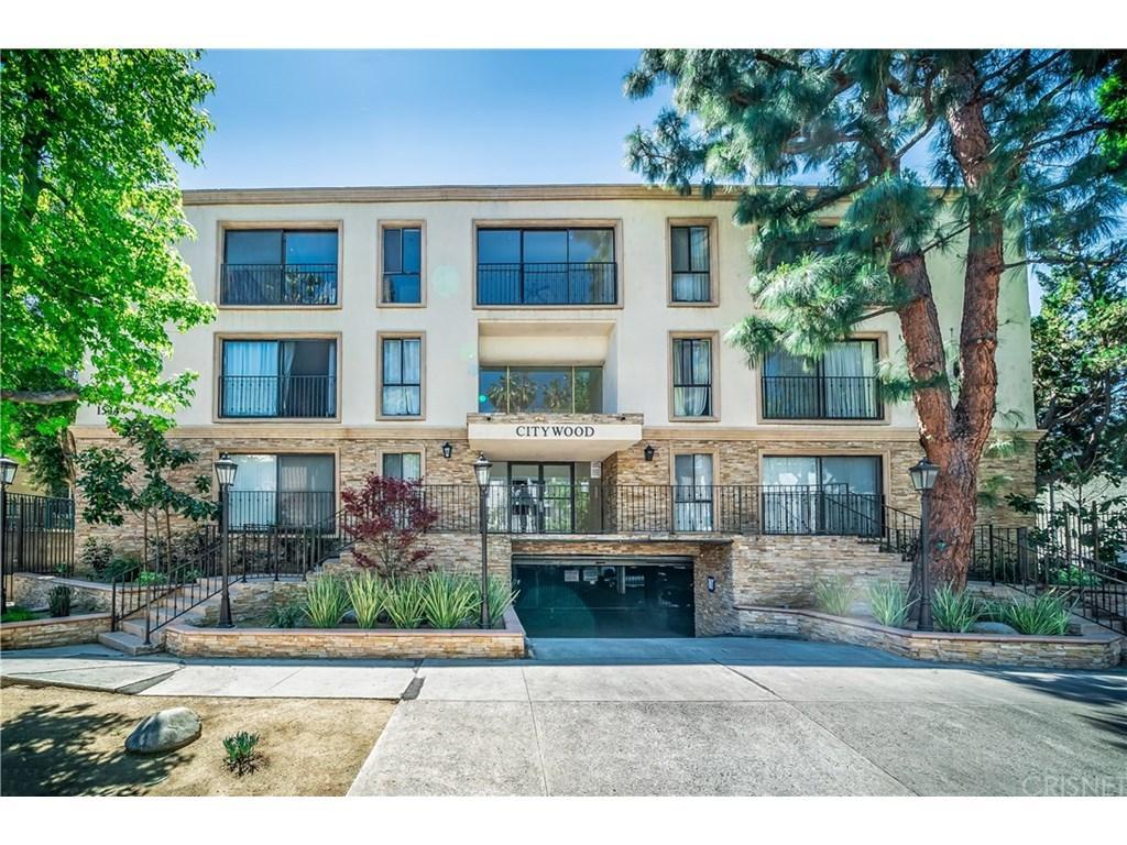 15344 Weddington Street - Photo 1