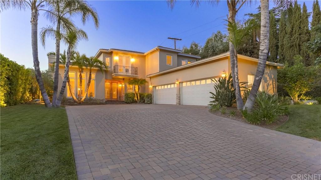 17401 Oak Creek Court - Photo 1