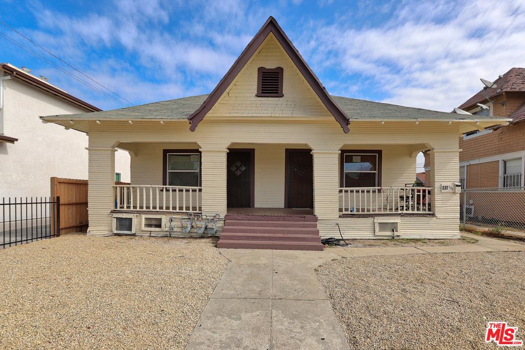 237 50TH Street - Photo 1