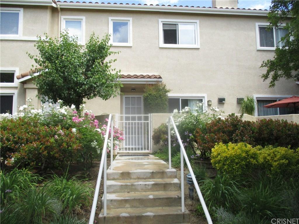 25711 Holiday Circle - Photo 1