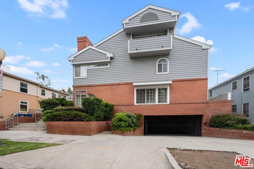 448 Kelton Avenue - Photo 1