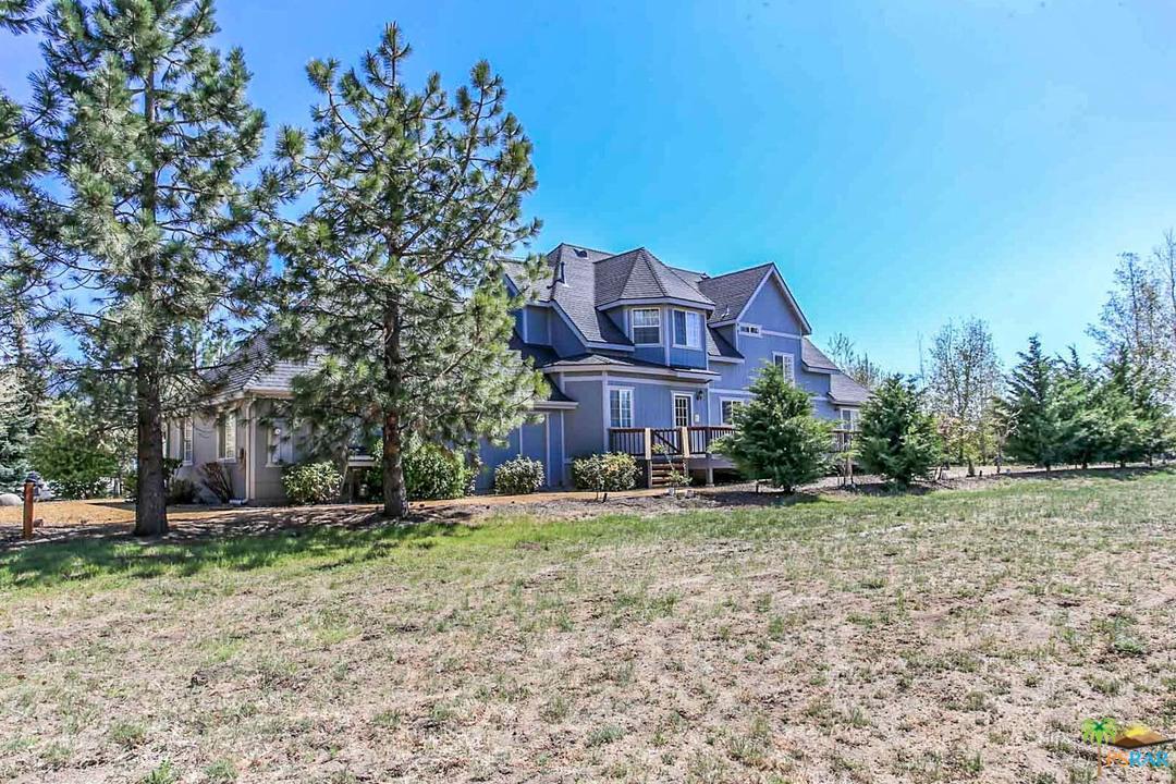 324 Meadow Circle - Photo 1
