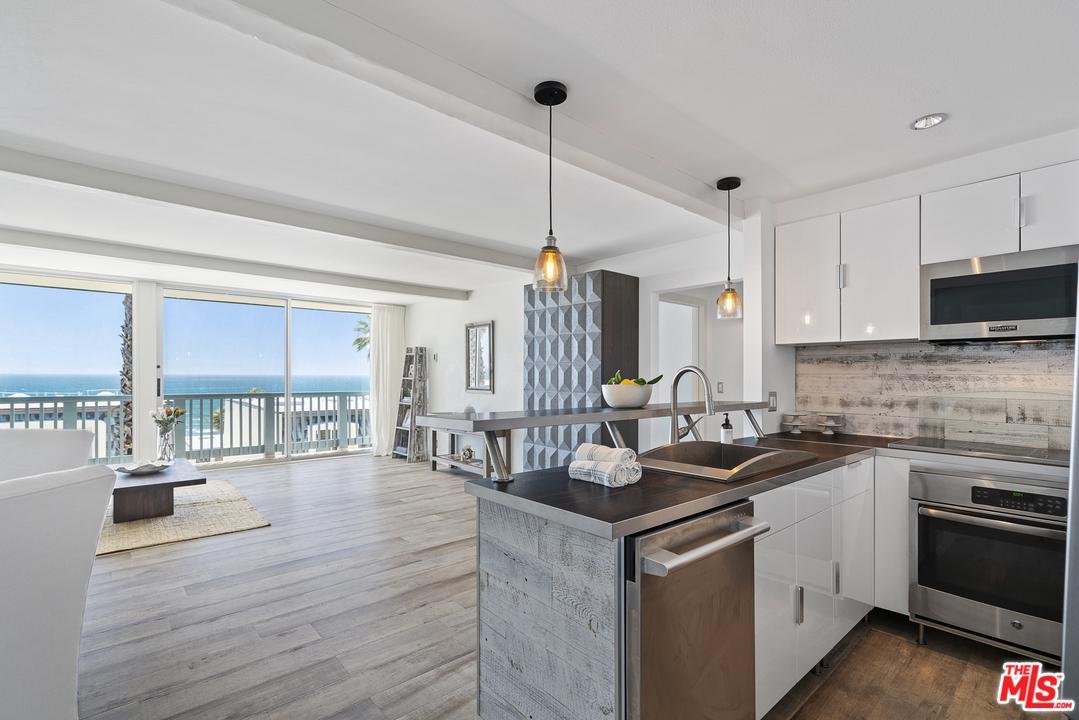 11938 Oceanaire Lane - Photo 1