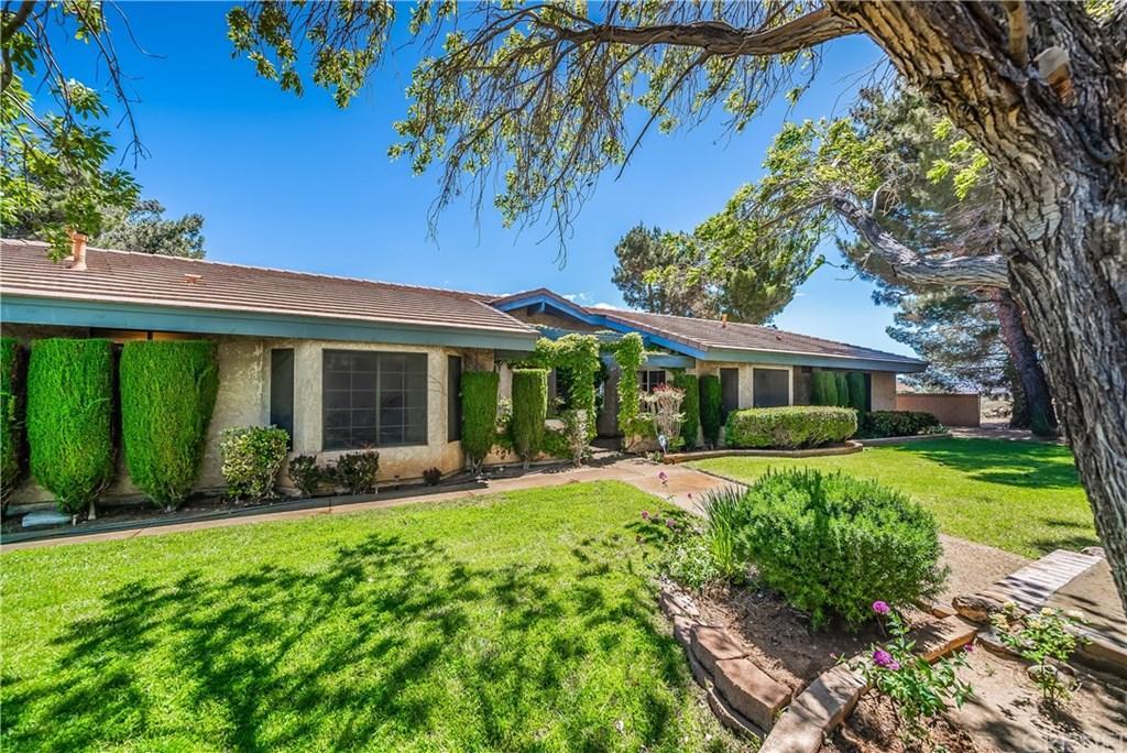 1101 Hernandez Drive - Photo 1