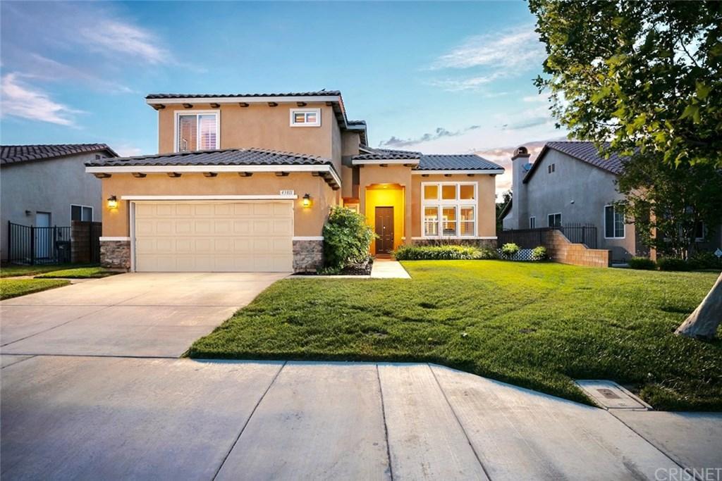 43811 36TH Street - Photo 1