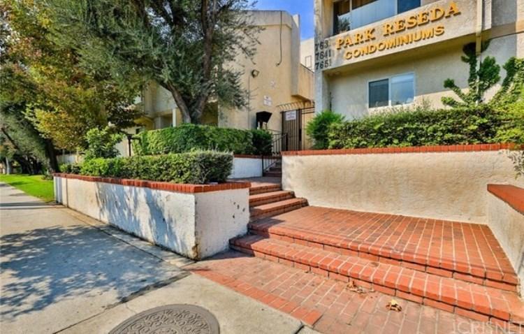 7641 Reseda Boulevard - Photo 1