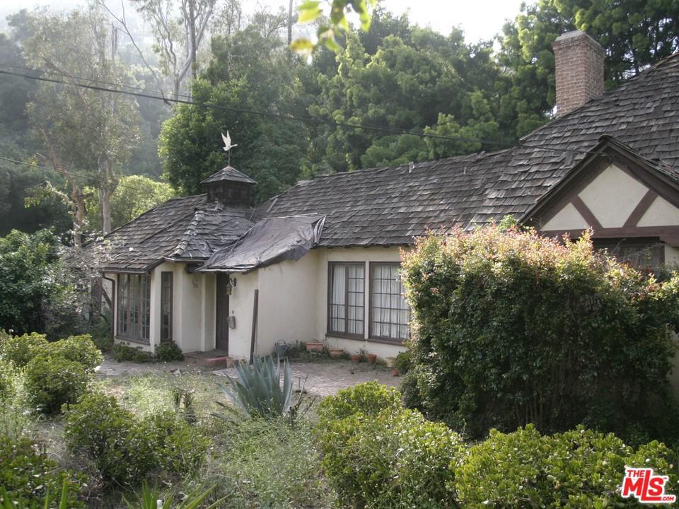 1914 Laurel Canyon - Photo 1