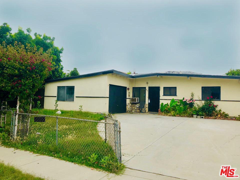 527 Duff Avenue - Photo 1