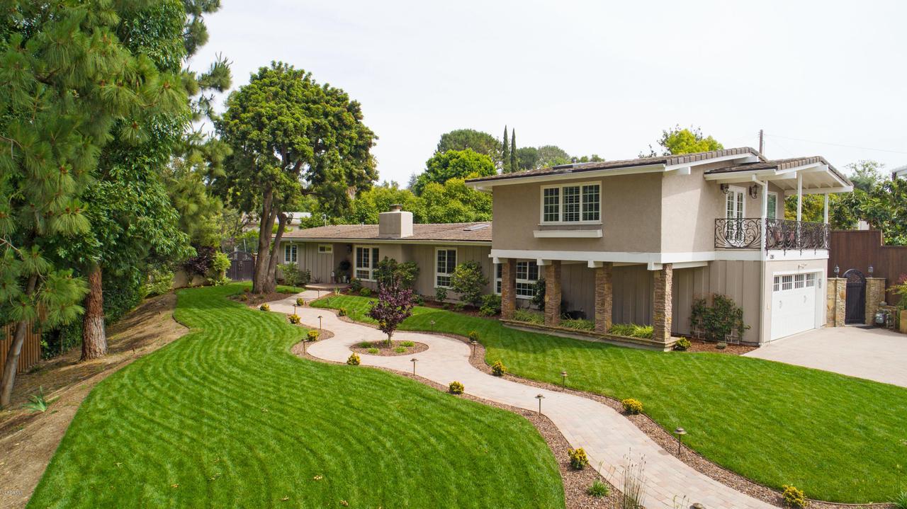 1350 El Monte Drive - Photo 1
