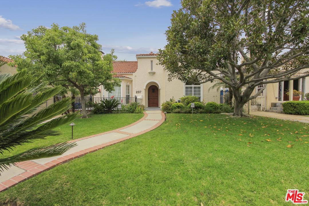 237 Arden - Photo 1