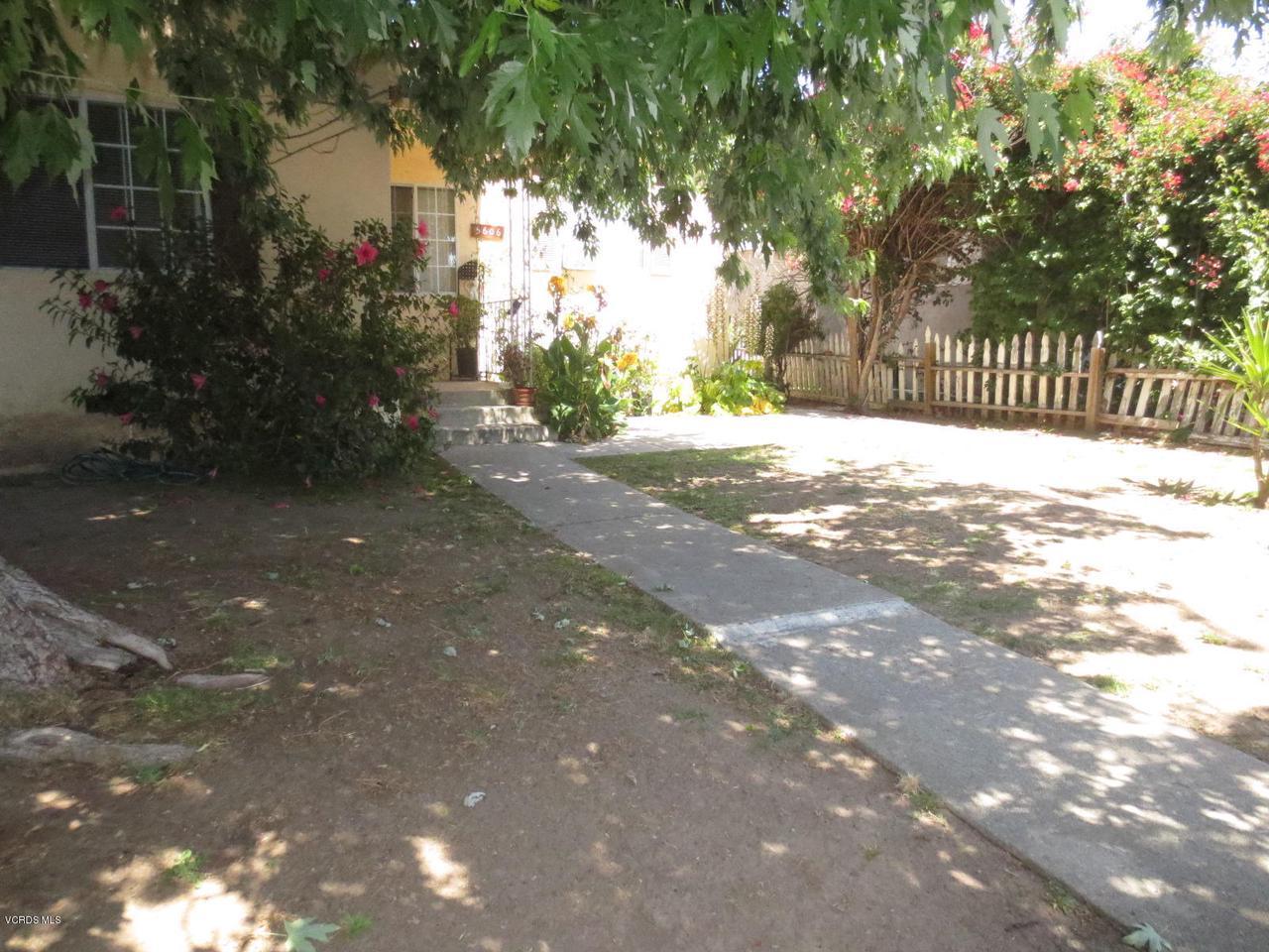5606 Lindley Avenue - Photo 1