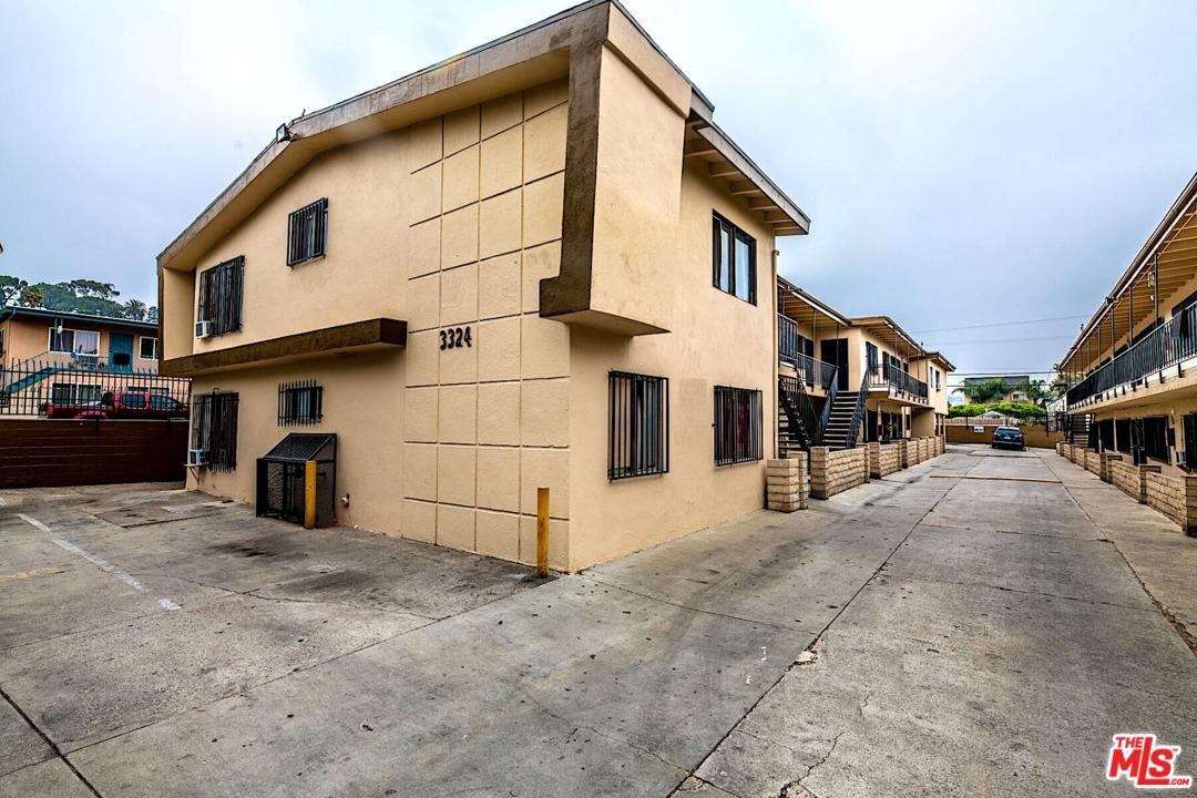 3318 Drew Street - Photo 1