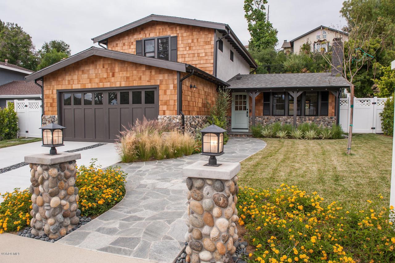 30621 Sandtrap Drive - Photo 1