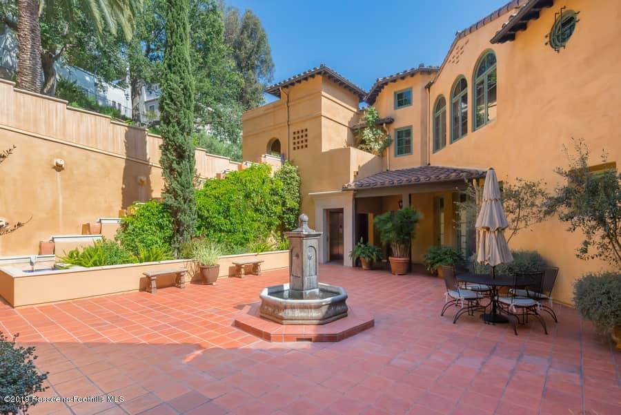 40 Arroyo Drive - Photo 1