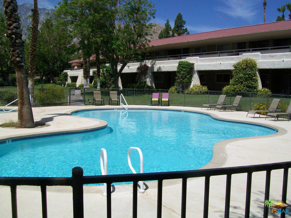 420 Villa Court - Photo 1