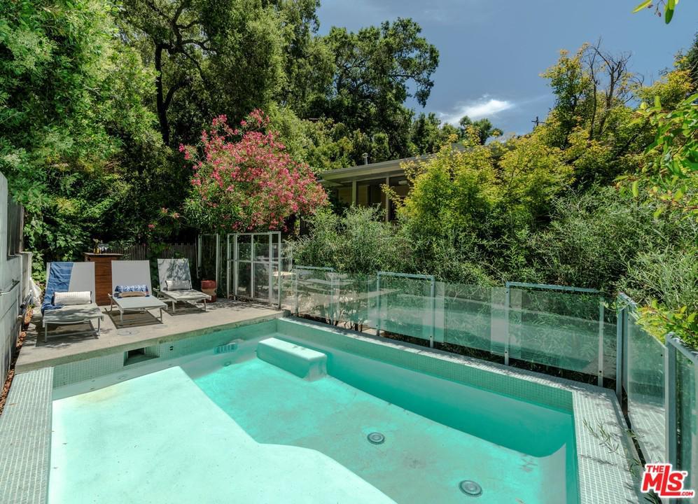 274 Muerdago Road - Photo 1