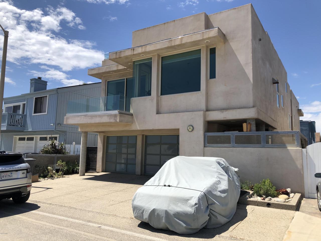 5145 Amalfi Way - Photo 1