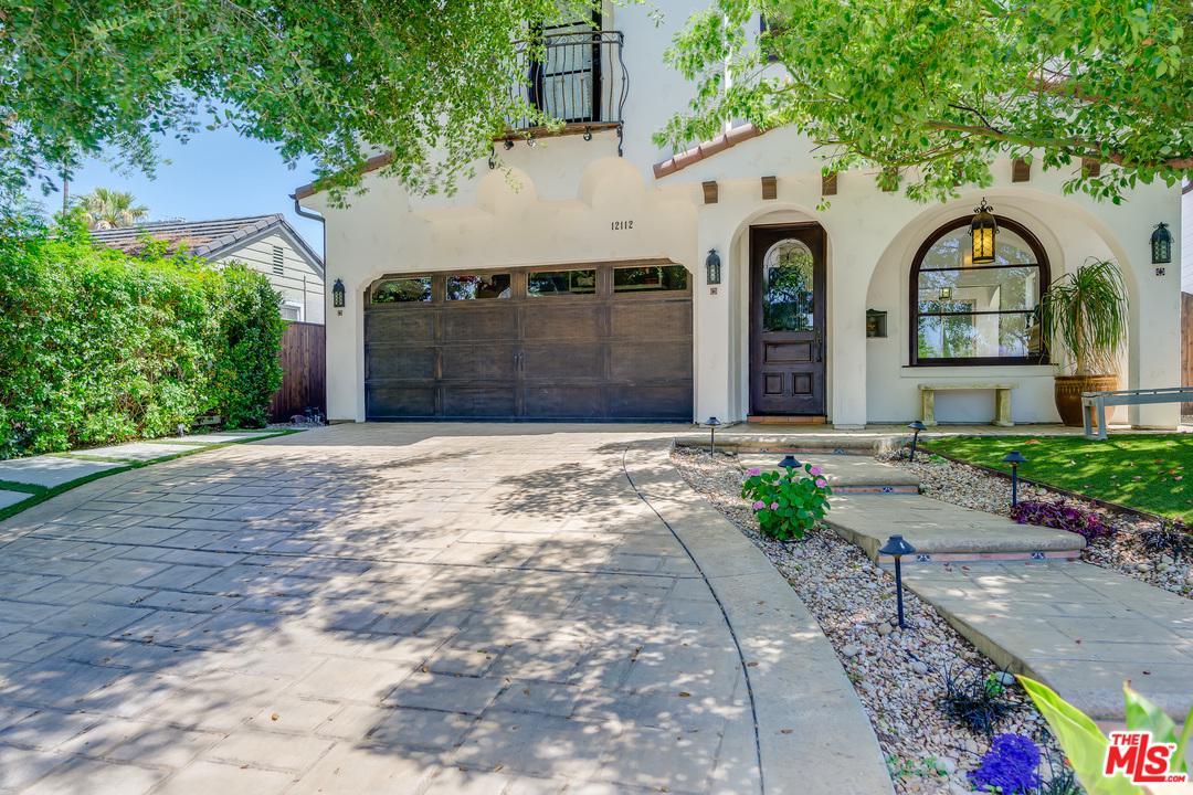12112 Hollyglen Pl Place - Photo 1