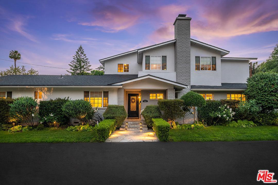 10441 Sarah Street - Photo 1