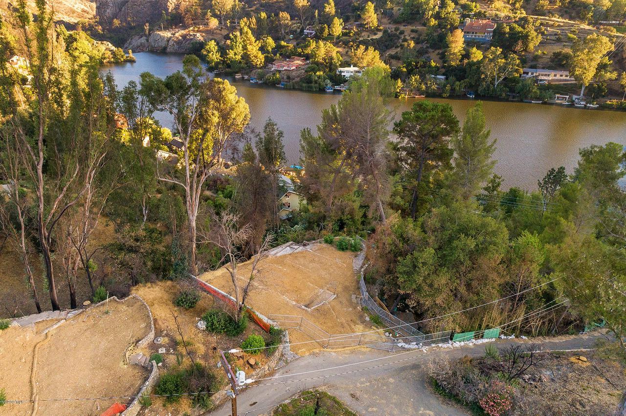 2229 Pinecrest Road - Photo 1