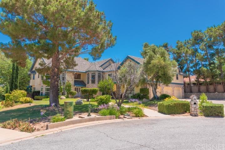41332 Mission Drive - Photo 1