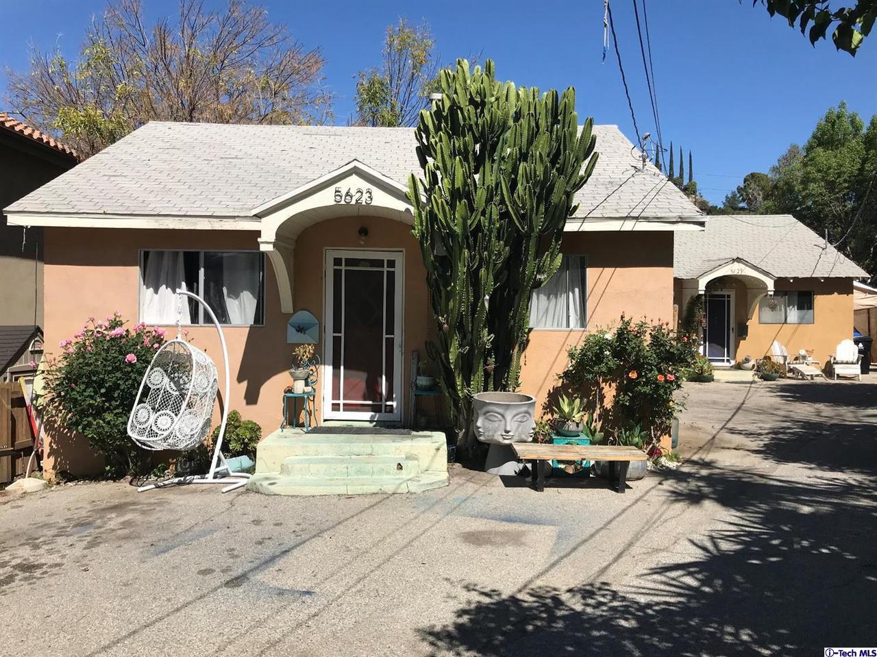 5623 Tehama Street - Photo 1