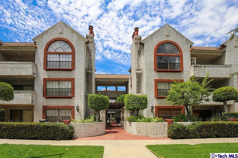 130 Monterey Road - Photo 1