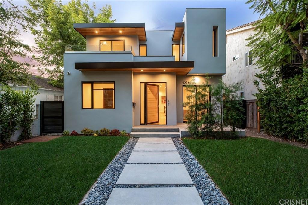 12211 Cantura Street - Photo 1