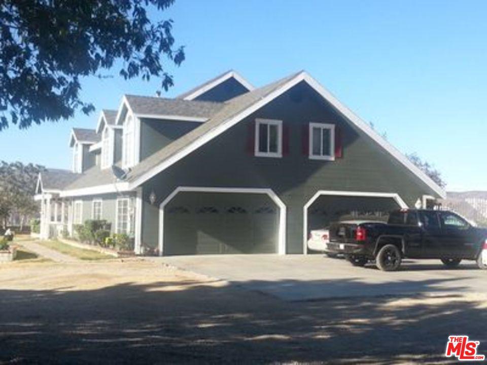 10148 Leona Avenue - Photo 1