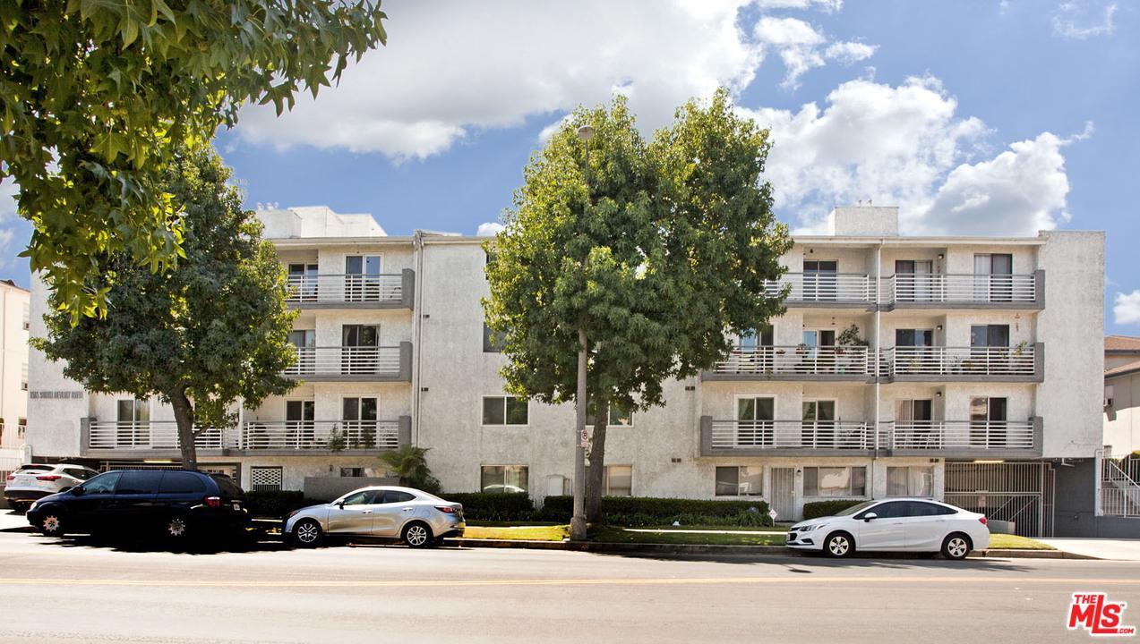 1515 Beverly Drive - Photo 1