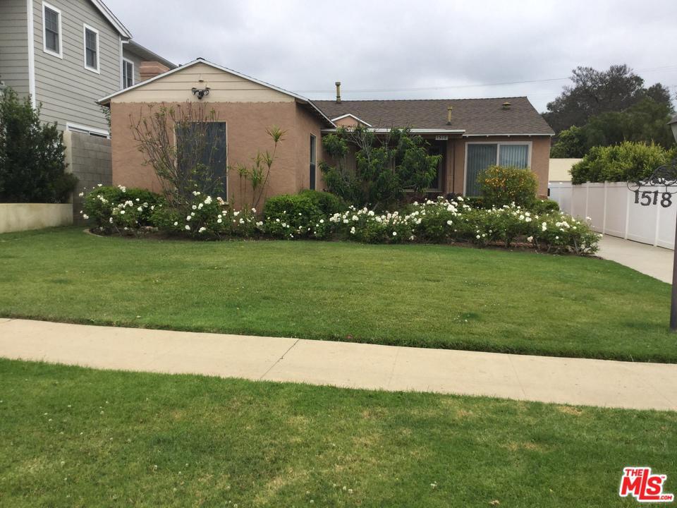 1518 Carmelina Avenue - Photo 1