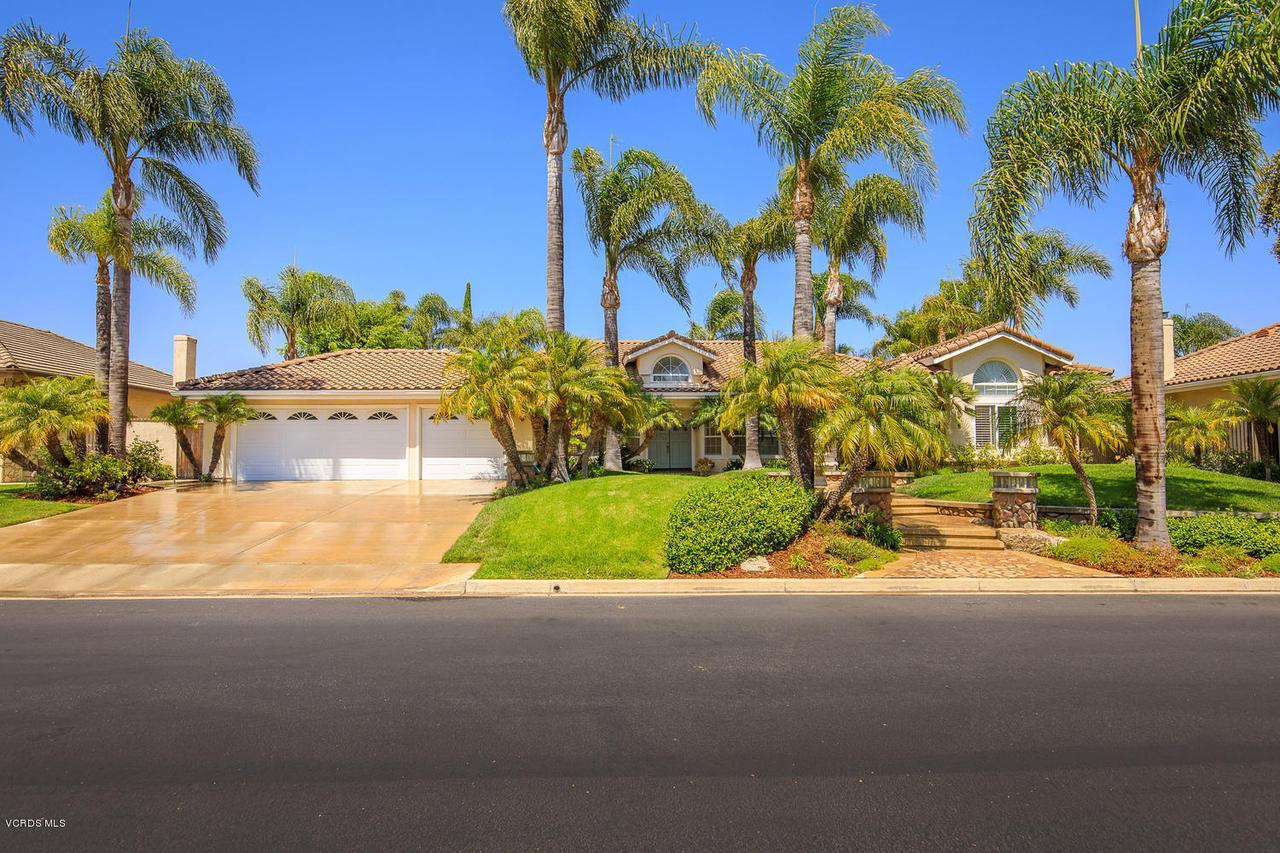1505 Lynnmere Drive - Photo 1