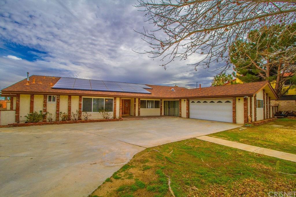 42026 Silver Puffs Drive - Photo 1