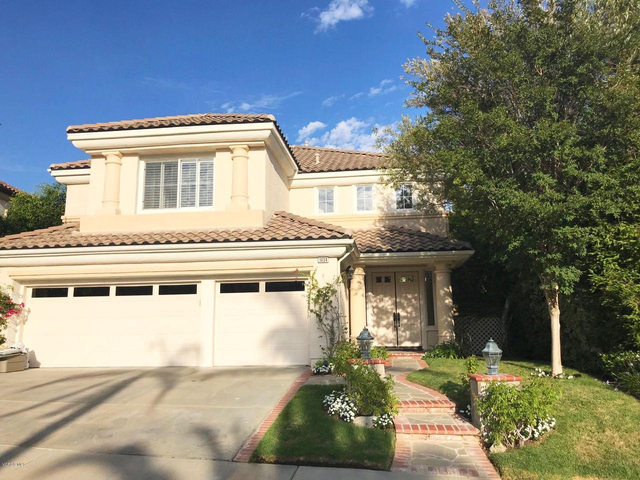 1034 Lambourne Place - Photo 1