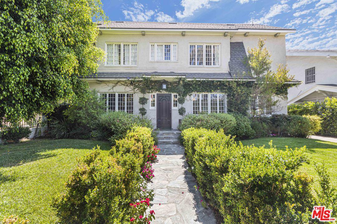 1908 Buckingham Road - Photo 1