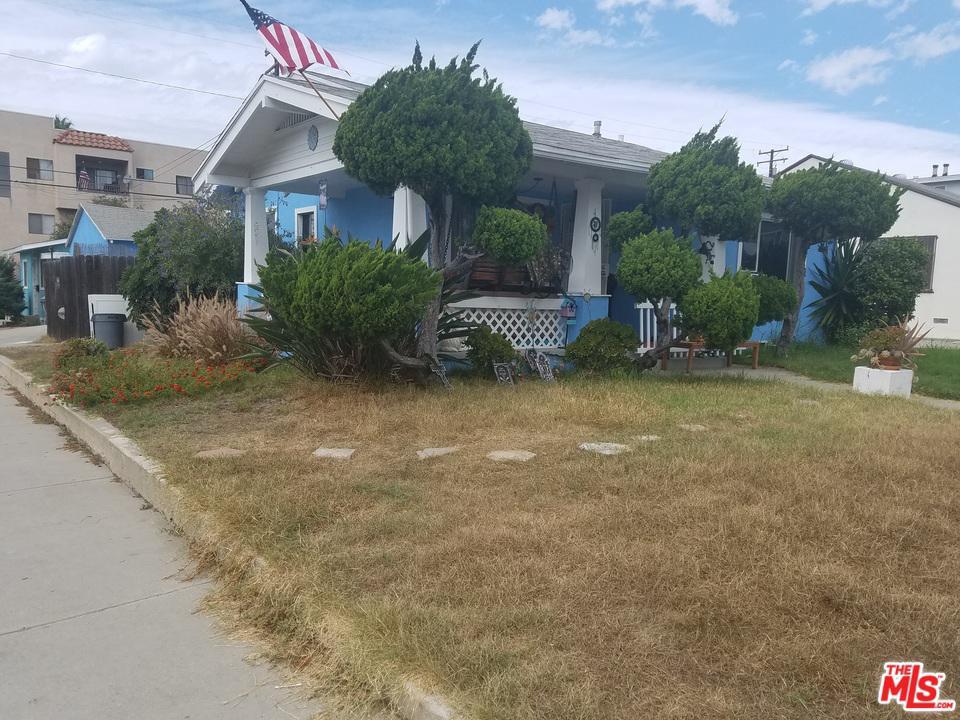 1701 Freeman Avenue - Photo 1