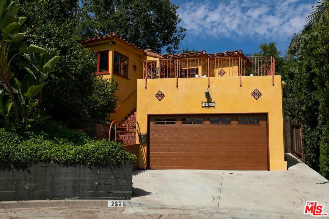 2835 Shadowlawn Avenue - Photo 1