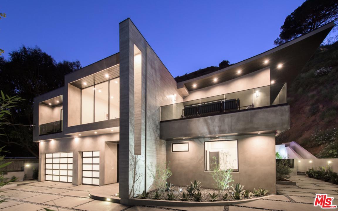 2145 Nichols Canyon Road - Photo 1