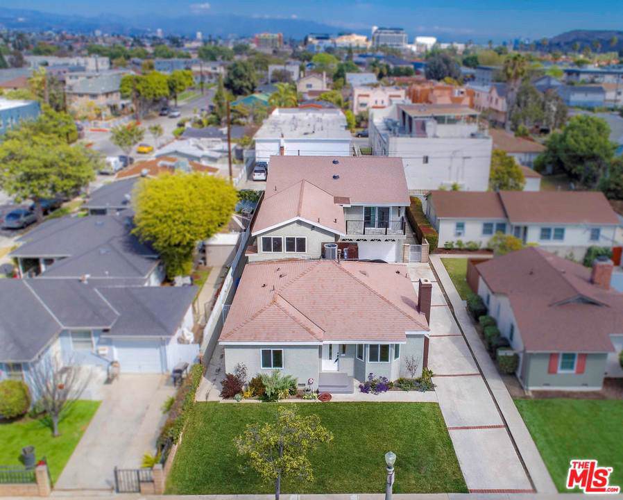3912 Tilden Avenue - Photo 1