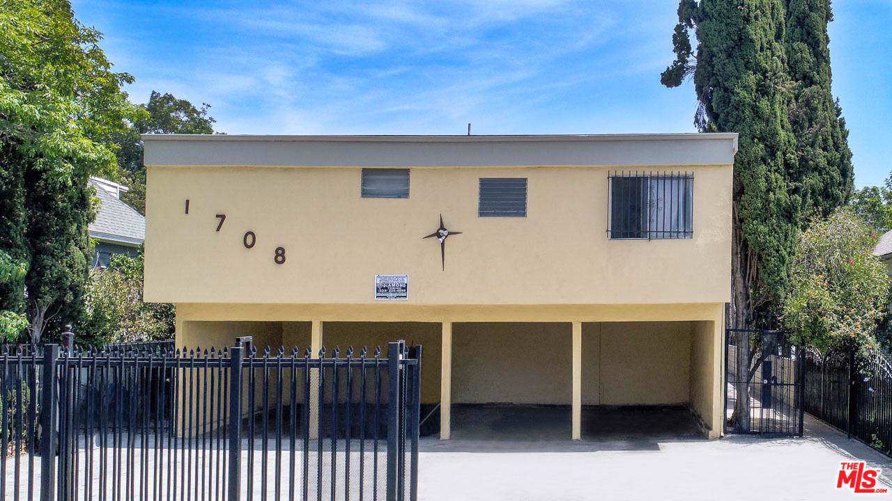 1708 Bonnie Brae St - Photo 1