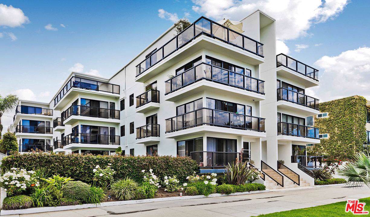 833 Ocean Avenue - Photo 1
